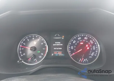 2021 Toyota Rav4 Xle z USA, uszkodzony, nr VIN 2T3W1RFVXMC111527